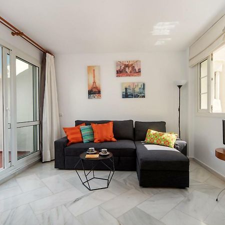 Happy Puerto Marina Apartment Benalmadena Luaran gambar